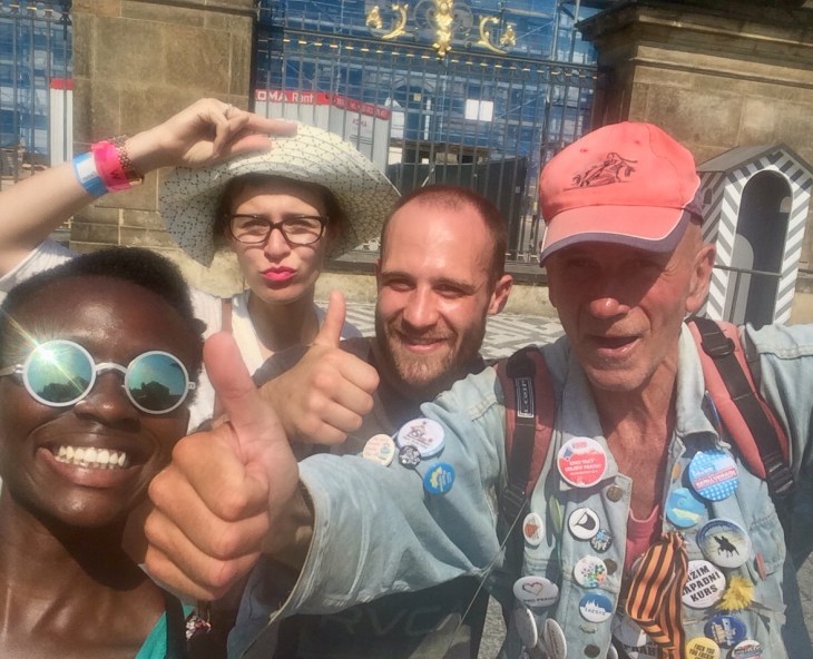 93AFD1D8-1D34-4E12-9DD4-EBAA9C935498