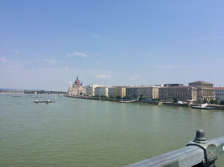 E668A619-0FAC-48D6-BAF9-FF826CC4A522