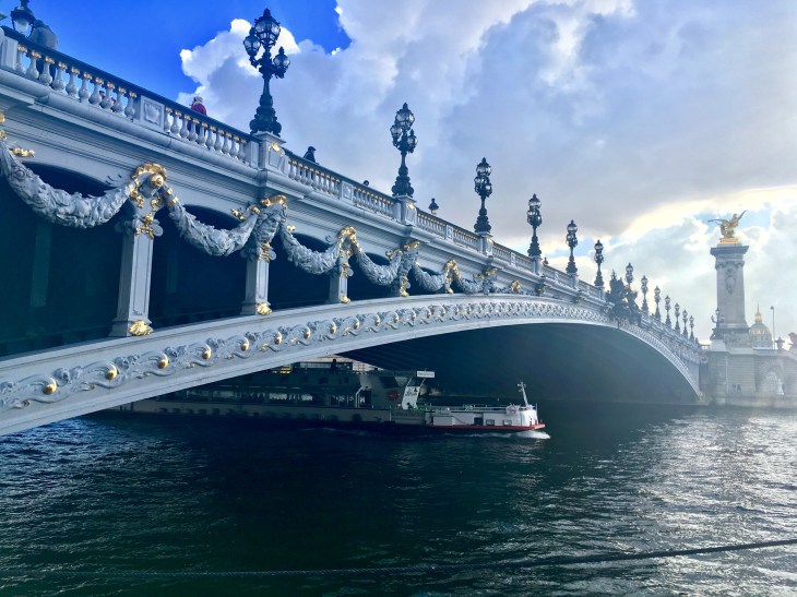 702A7C94-B4BA-48EB-9D5C-1F60CA450C2E