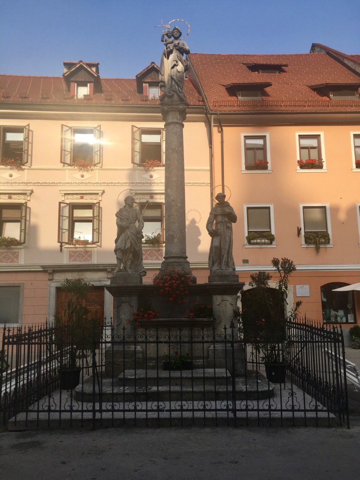 51C60616-07D1-404A-9766-D151046A2C69