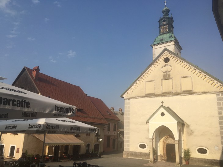 9010F0CB-0BAC-4DDD-B780-3B4D780BB396