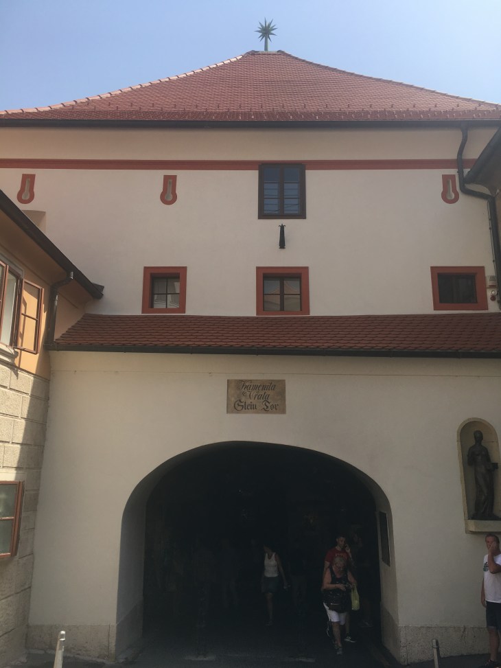 987FE271-AE71-4C46-9179-CE1C86F4B346