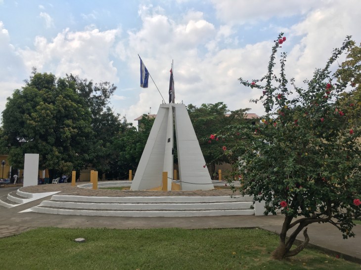 04F09B73-919E-4EB2-844B-CFB4E1D4CD36