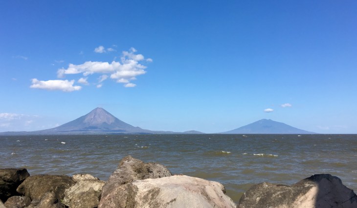 F7602F5A-BA0C-4C3A-BE93-6C496E83812C