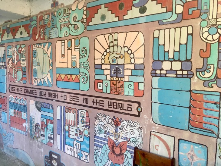 B8E658BD-749D-4A0E-91A2-B8690F2D2E97