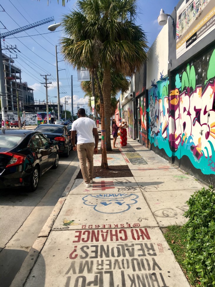 49275924-3E6C-4003-AF52-9361453A0738