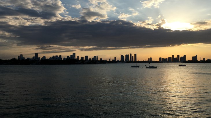 70AE6D00-9EAA-4DA8-8D1A-CBCC0F22BB15