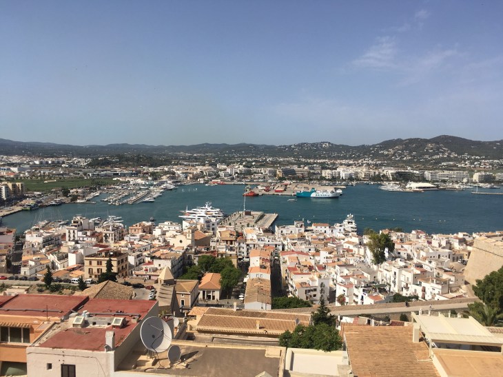 33154370-7B24-4E50-9741-A8E5F5034D53