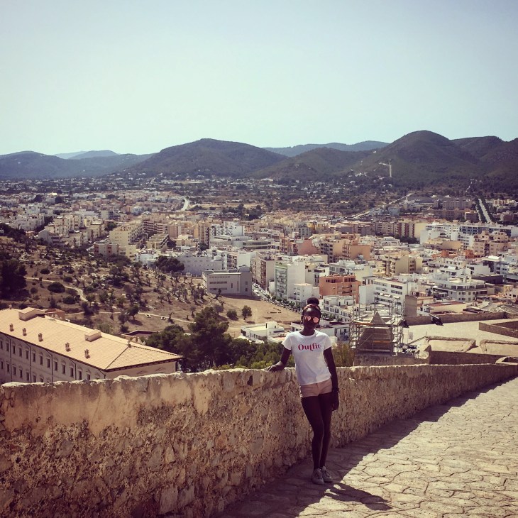 6C4765A7-9410-4B2B-9DA6-73D25EEB931C