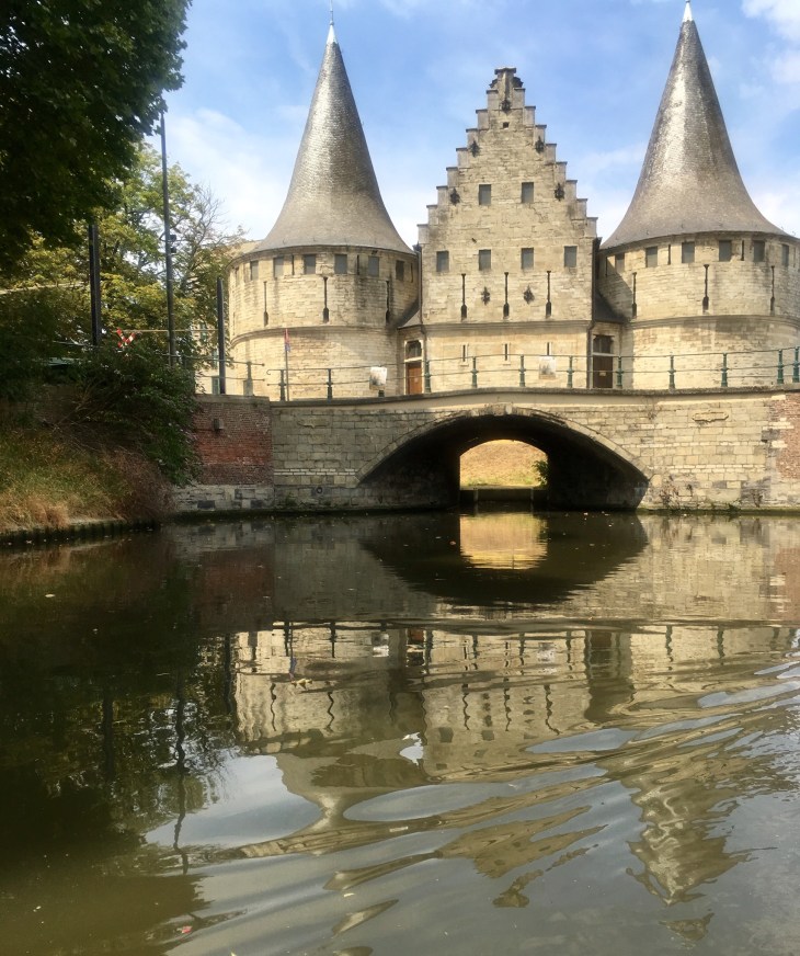 07B71915-5AE8-4B3E-8AE7-6E421EC1397B