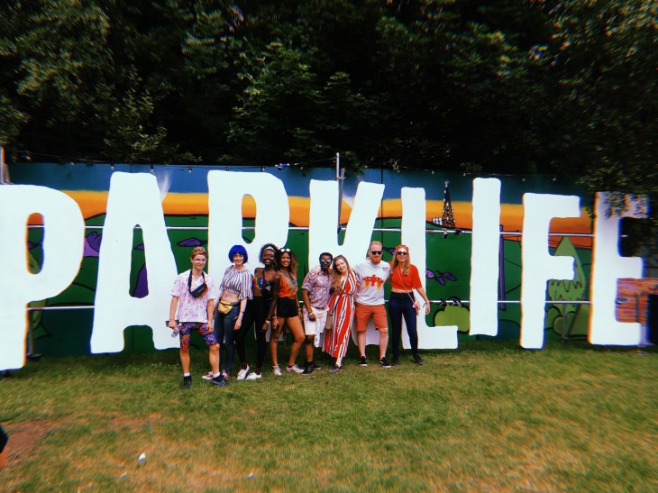 1791993E-2572-4DDB-B78E-91F1ED691685