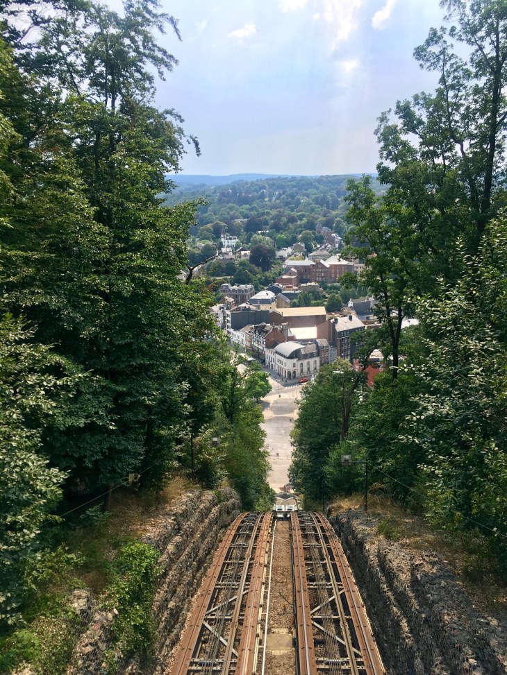 4871DDC7-64A2-4274-AC39-EF7D5EBF9722