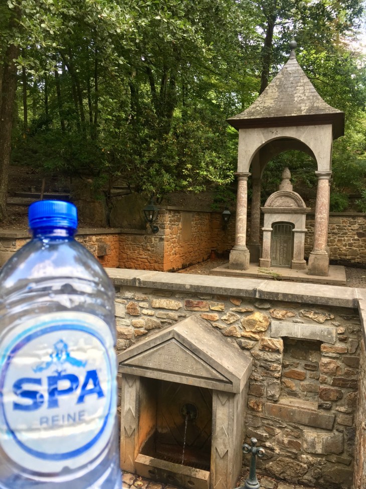 DAED144B-DAAD-4925-893D-254B1DB130DC