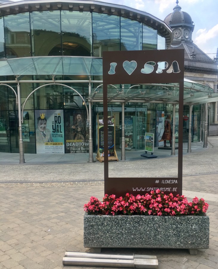 EB70DF56-45FC-4EEE-AE5B-3F6367CFFA1E