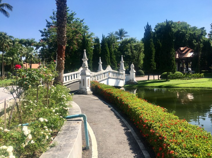 6651ce9f-ab1d-42fd-8ce8-ed8faea72511