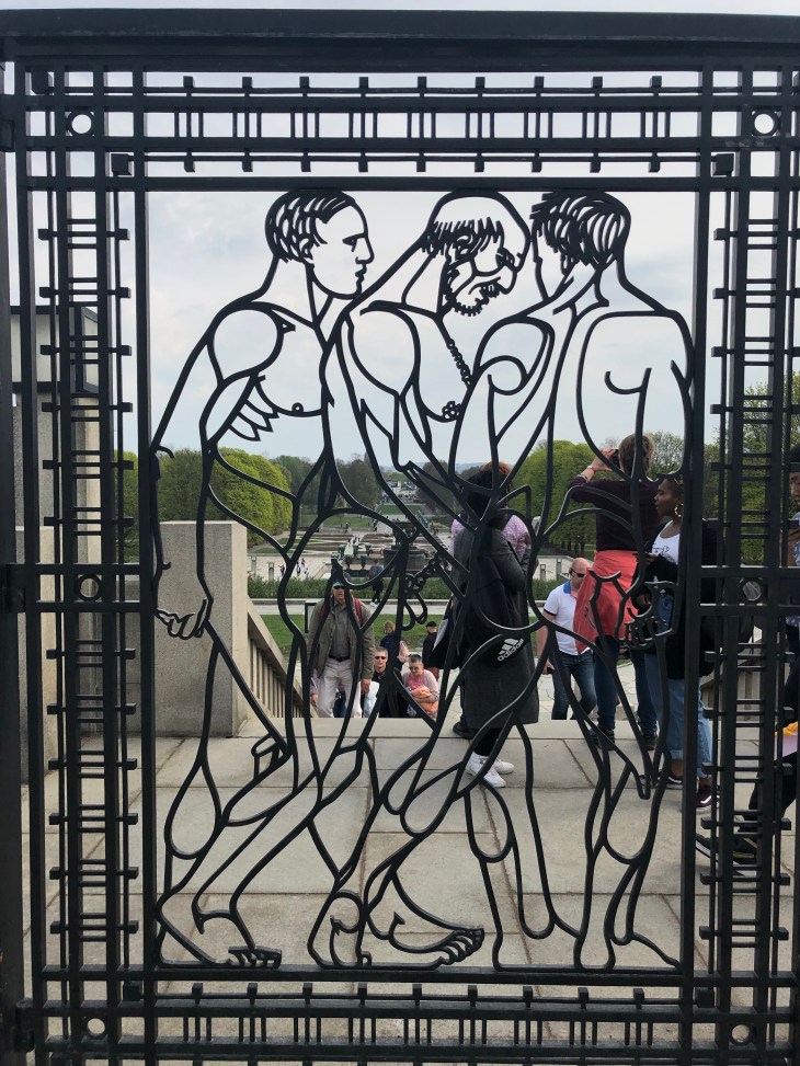 1BD30663-5FB8-4BAA-AB4E-5510FC56EFE5