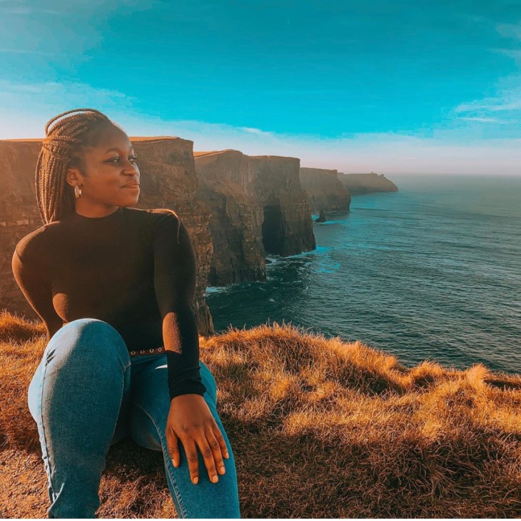 7FDC1634-60B9-49C7-A6DE-F95272DFBB9B