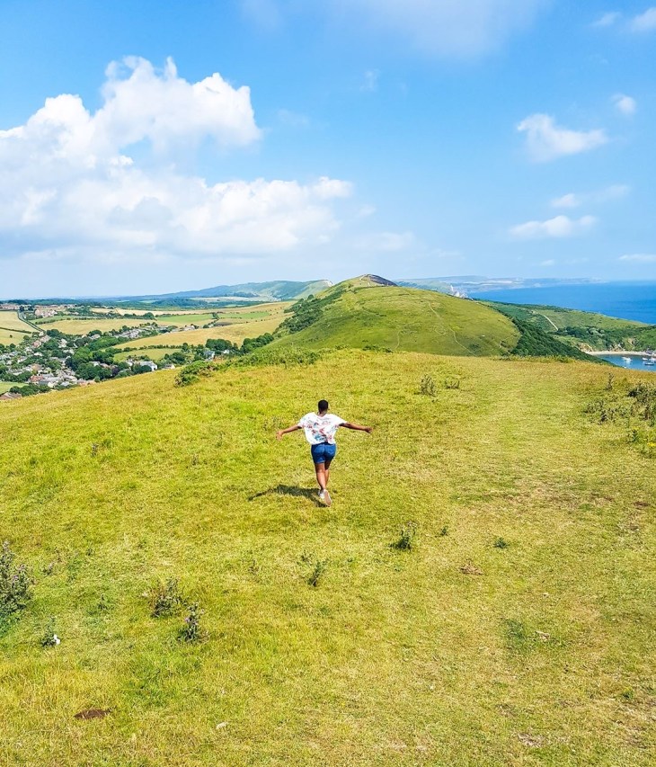 F56AE1A4-B813-4A22-9AED-ED19EB8BCA17